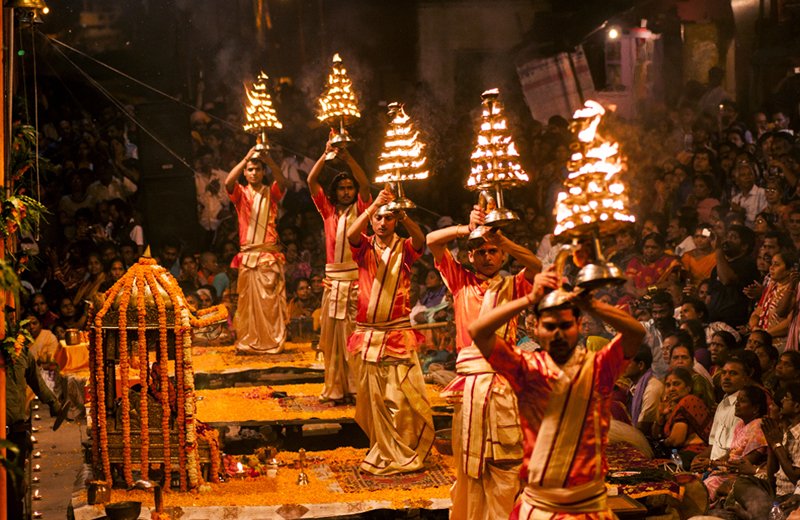 varansai aarti